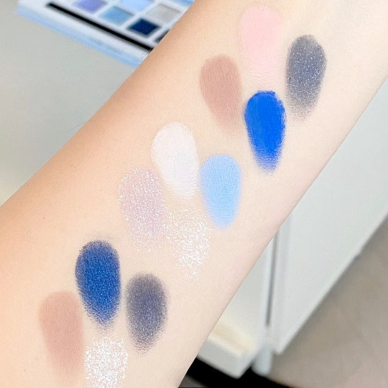 Explorer Eyeshadow 21 Butterfly and Snow Leopard - Misty Blue 14g