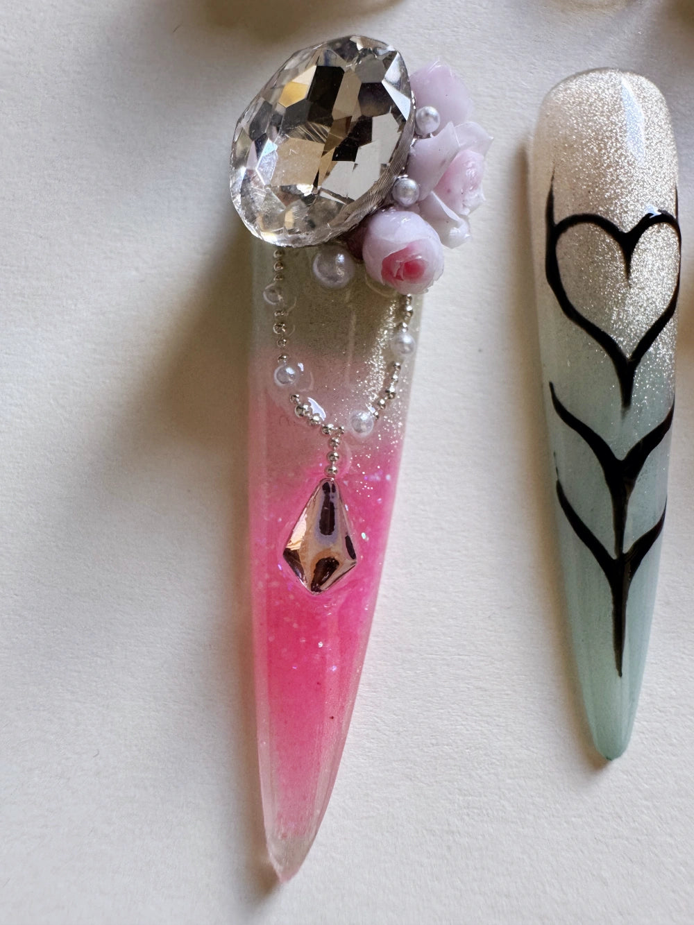 Summer Darling Hand Drawn Cat Eye Gradient Glittering Flowing Sand Nail Art